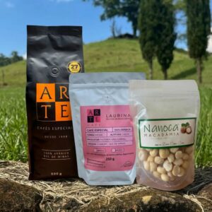 https://www.emporiofazendasaogabriel.com.br/kits-presentes/kit-degustacao-arte-cafe-cafe-laurina-baixa-cafeina-nanoca-macadamia-281